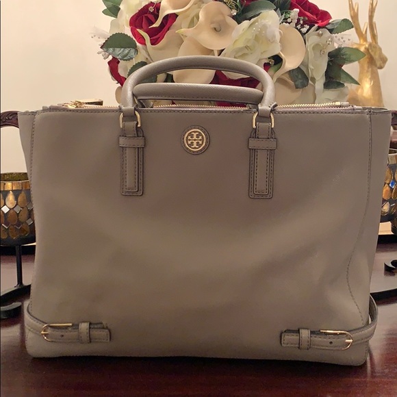 Tory Burch Robinson Multi Tote - Picture 5 of 8